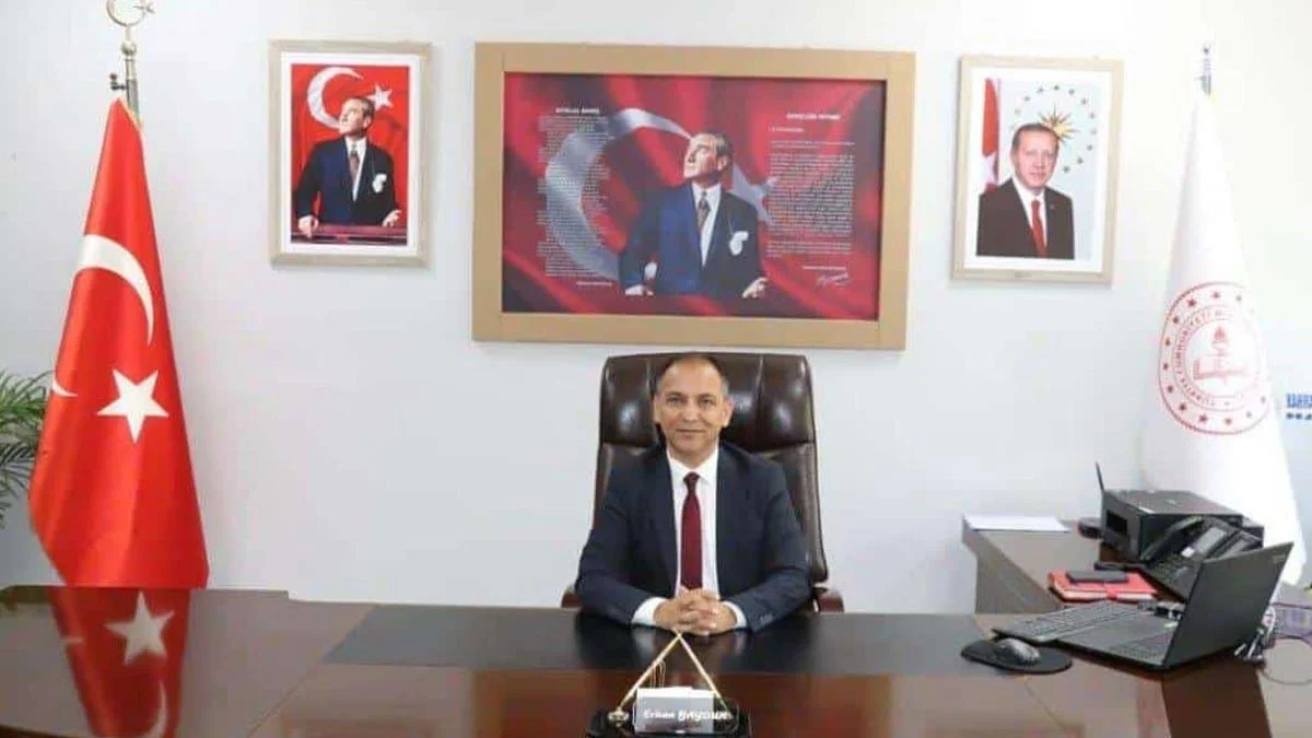 Kahramanmaraş İl Milli Eğitim Müdürü Erhan Baydur, görevinden ayrıldı