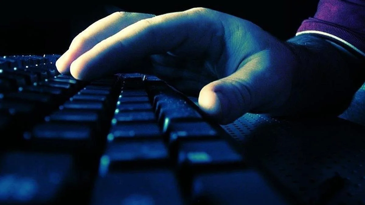 MİT’te siber suç şebekesine operasyon: 12 kişi gözaltında